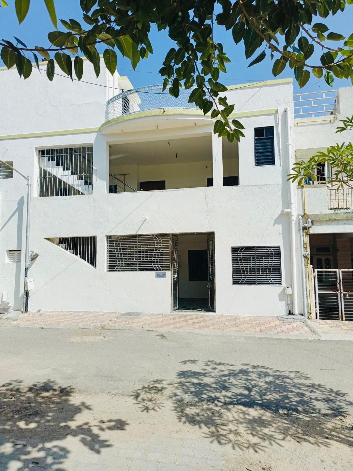Sonal Deep Girls PG Building Gandhinagar