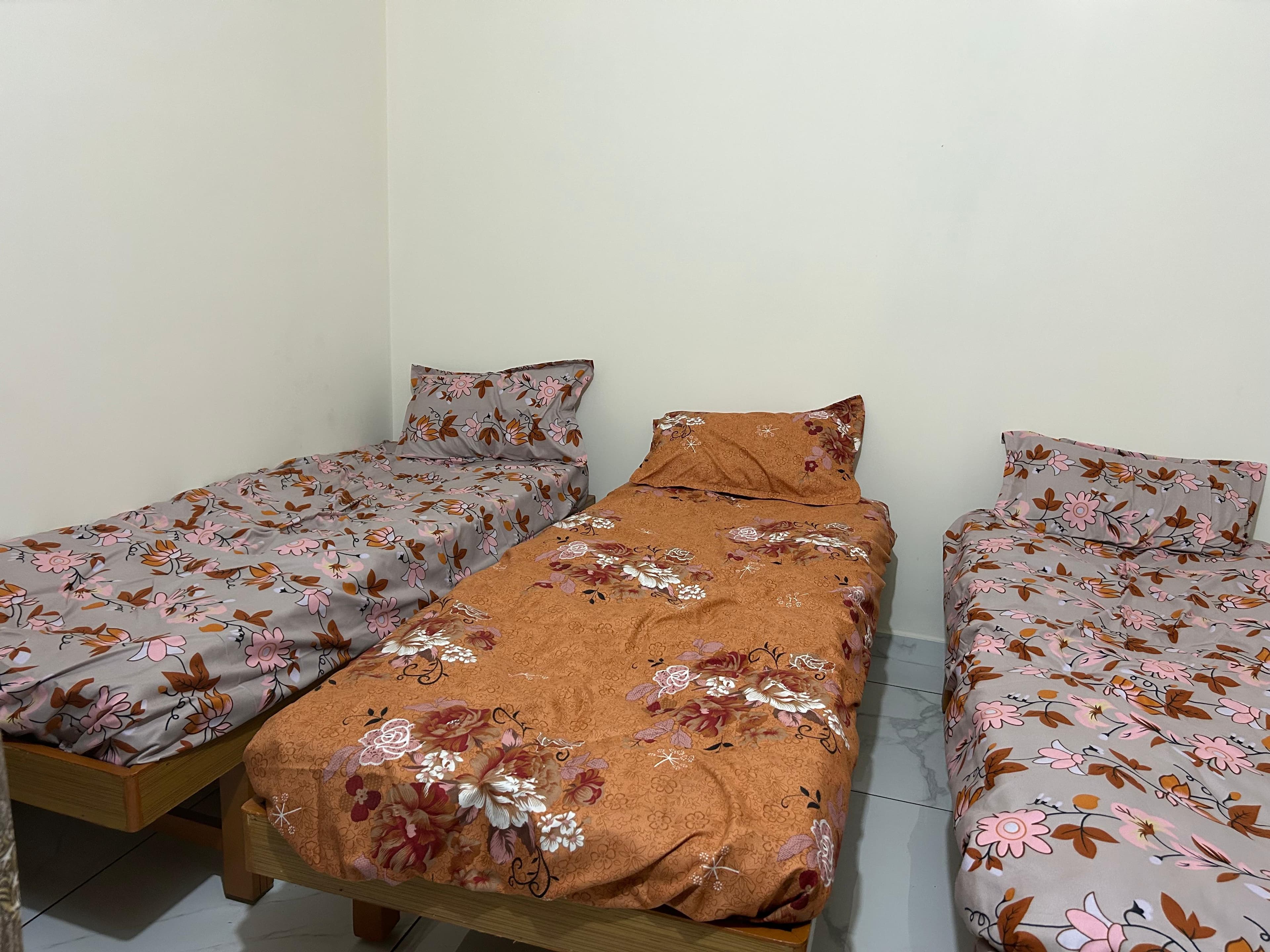 Triple Sharing Room (3 Beds)