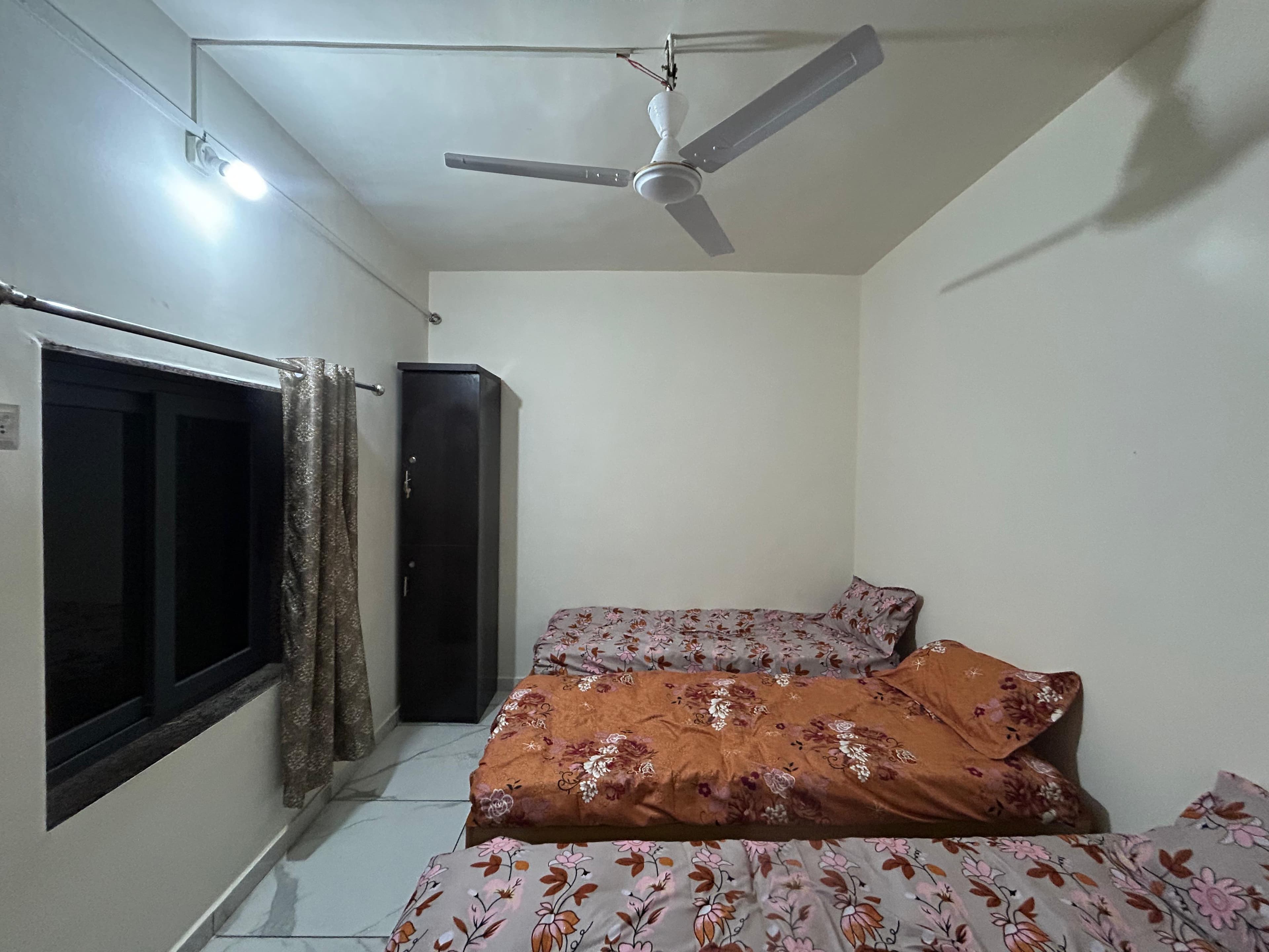 Comfortable Bedroom Setup